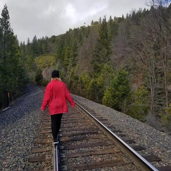 Meet your Posher, Angelika - Picture 1 of 2